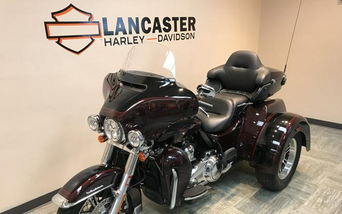 2022 Harley-Davidson Tri Glide Ultra Midnight Crimson/Vivid Black