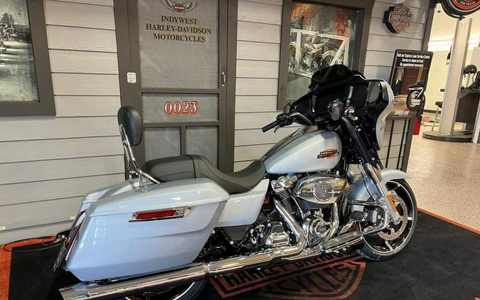 2025 Harley-Davidson® FLHX - Street Glide®