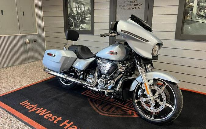 2025 Harley-Davidson® FLHX - Street Glide®