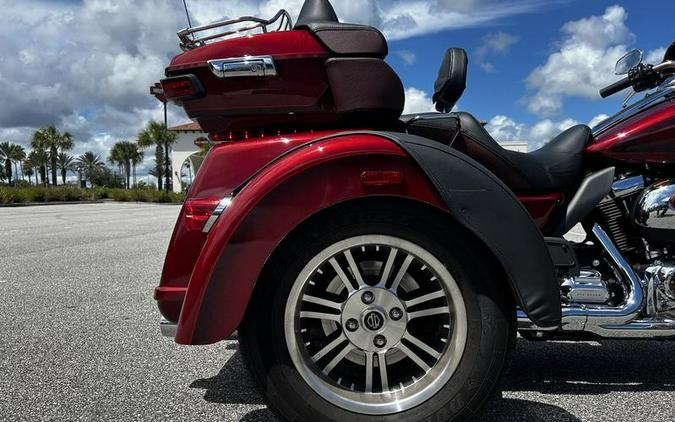2023 Harley-Davidson® FLHTCUTGAN - Tri Glide® Ultra Anniversary Edition