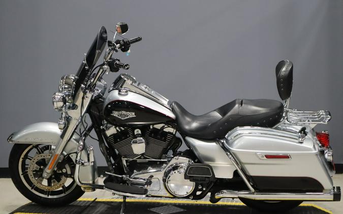 2015 Harley-Davidson Road King Classic