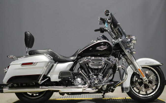 2015 Harley-Davidson Road King Classic