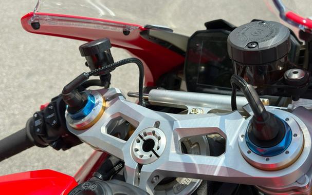 2024 Ducati Panigale V4 S