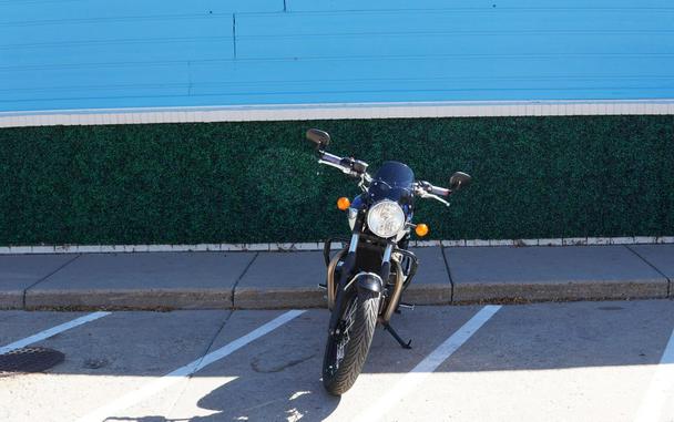 2022 Bonneville T100