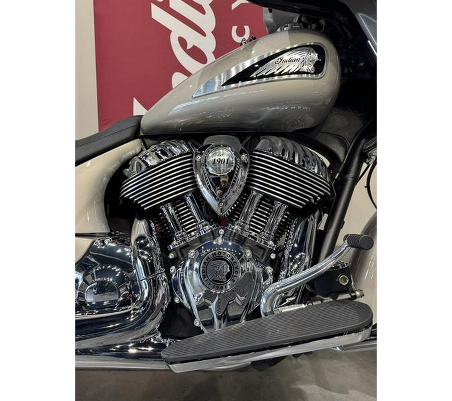 2023 Indian Motorcycle® Chieftain® Limited Silver Quartz Metallic