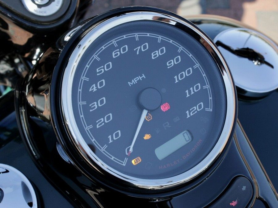 2024 Harley-Davidson Freewheeler Trike FLRT