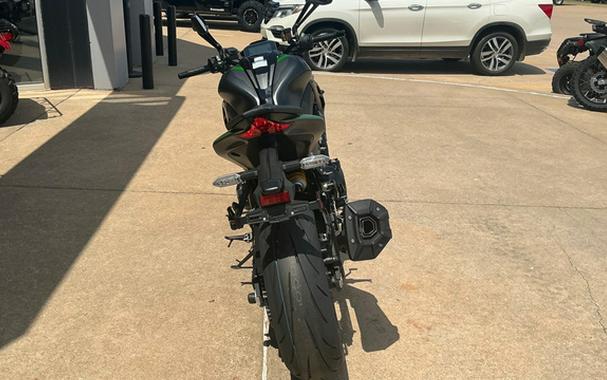 2026 Kawasaki Z1100 SE ABS