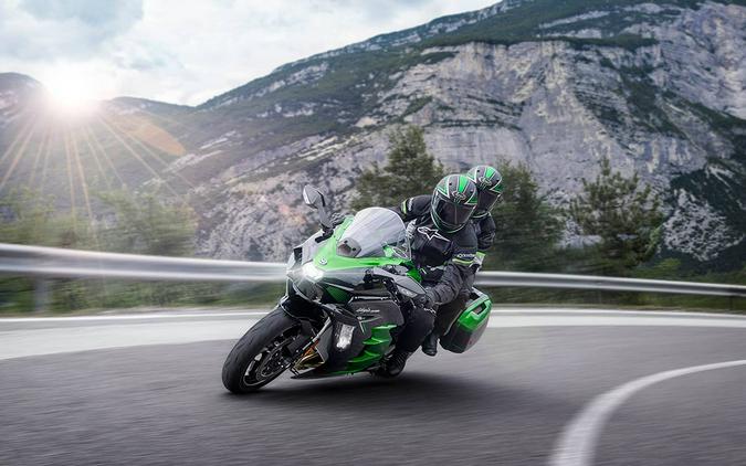 2023 Kawasaki Ninja H2 SX SE