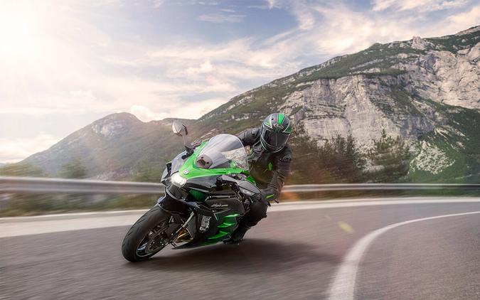 2023 Kawasaki Ninja H2 SX SE