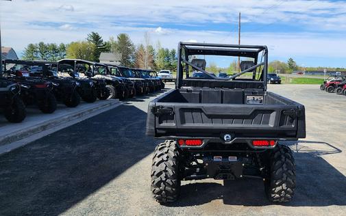 2024 Can-Am Defender 6x6 DPS HD10