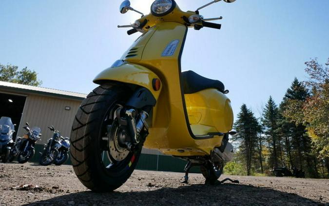 2024 Vespa Primavera 150 S