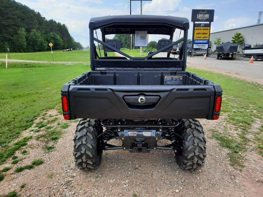 2024 Can-Am® Defender XT HD10