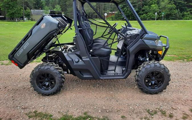 2024 Can-Am® Defender XT HD10