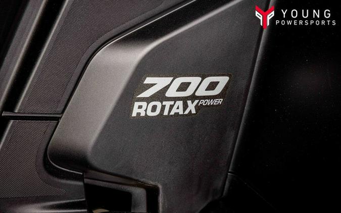 2026 Can-Am OUTLANDER MAX XT 700
