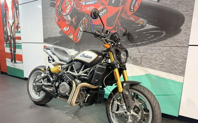 2023 Indian Motorcycle® FTR R Carbon Carbon Fiber