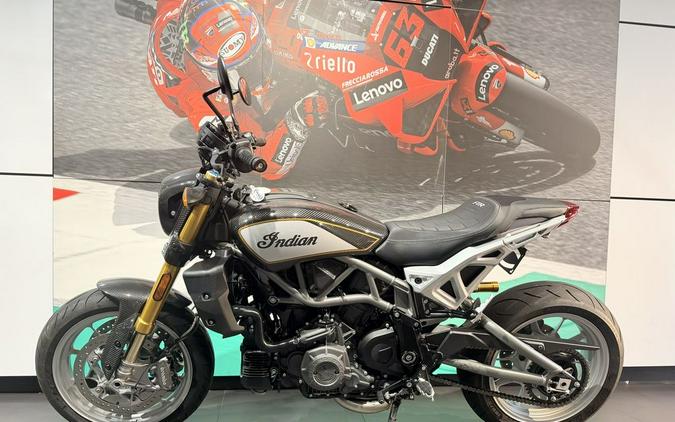 2023 Indian Motorcycle® FTR R Carbon Carbon Fiber