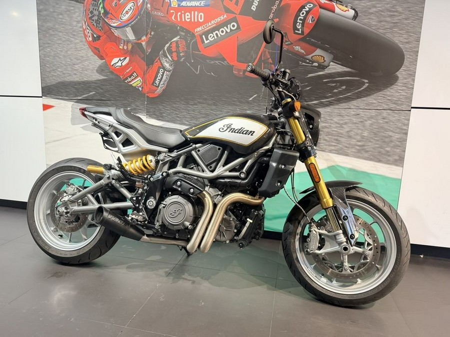 2023 Indian Motorcycle® FTR R Carbon Carbon Fiber