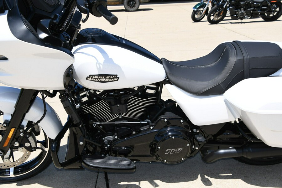 FLTRX 2024 Road Glide®