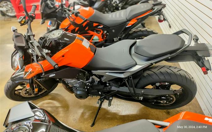 2024 KTM 790 Duke