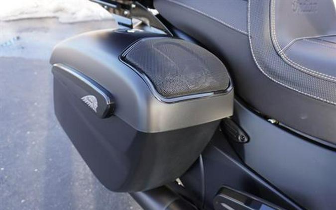 2024 Indian Motorcycle Roadmaster® Dark Horse® with PowerBand Audio Package