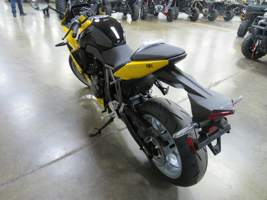 2024 Suzuki GSX800FRQM4