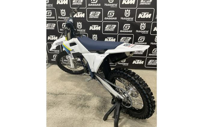 2025 Husqvarna Motorcycles FC 350