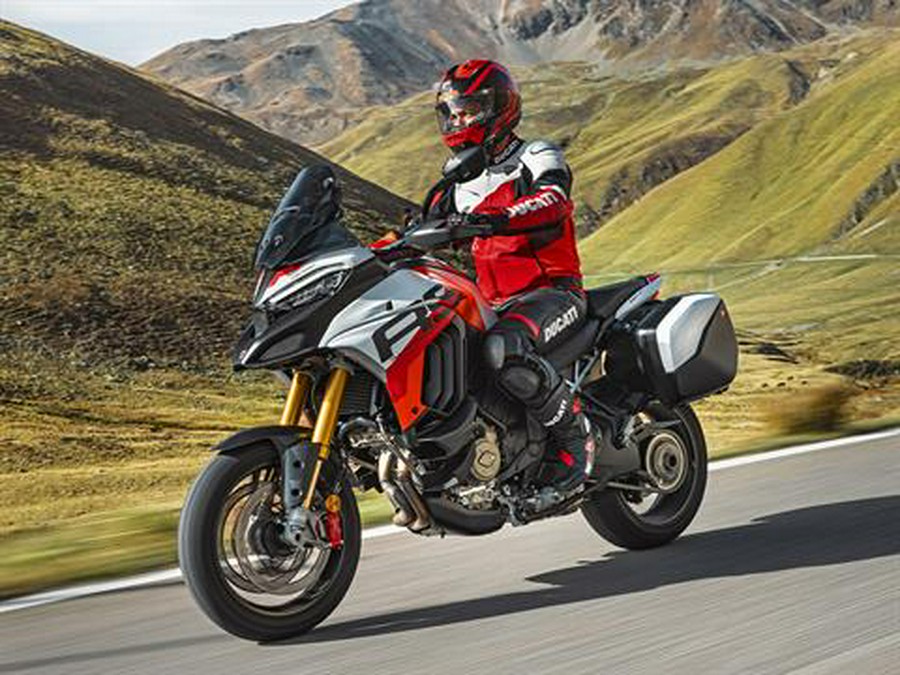 2025 Ducati Multistrada V4 RS
