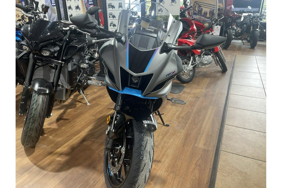 2024 Yamaha YZF-R7