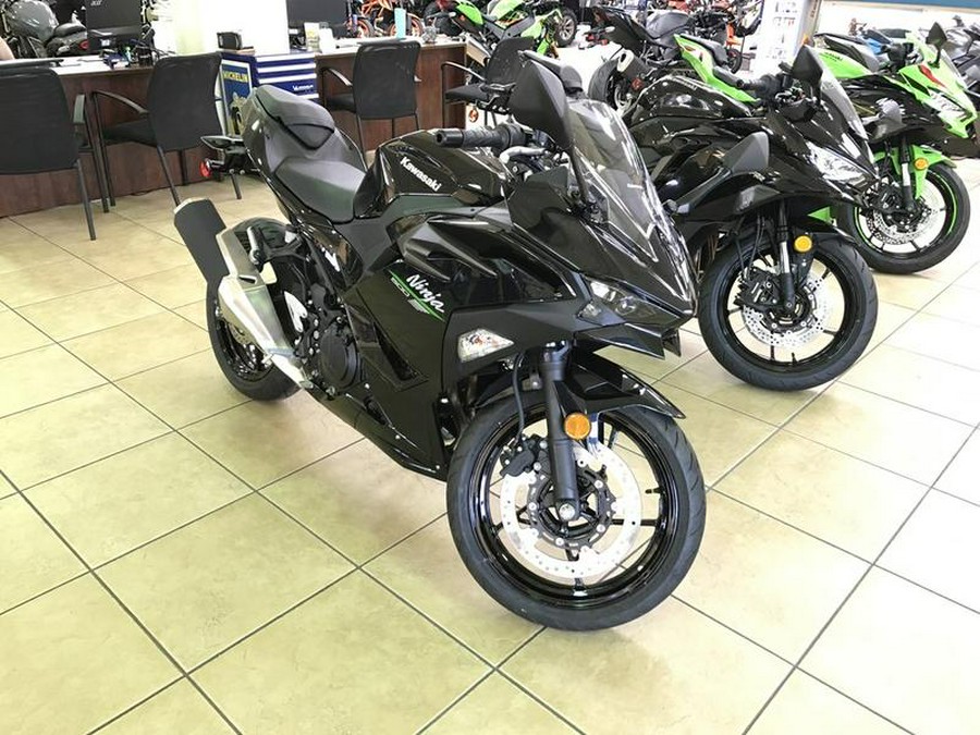 2024 Kawasaki Ninja® 500