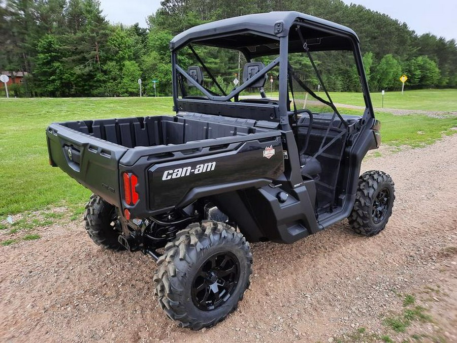 2024 Can-Am® Defender XT HD10