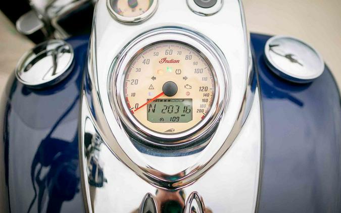 2017 Indian Motorcycle® Chief® Vintage Springfield Blue Over Ivory Cream