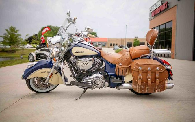 2017 Indian Motorcycle® Chief® Vintage Springfield Blue Over Ivory Cream