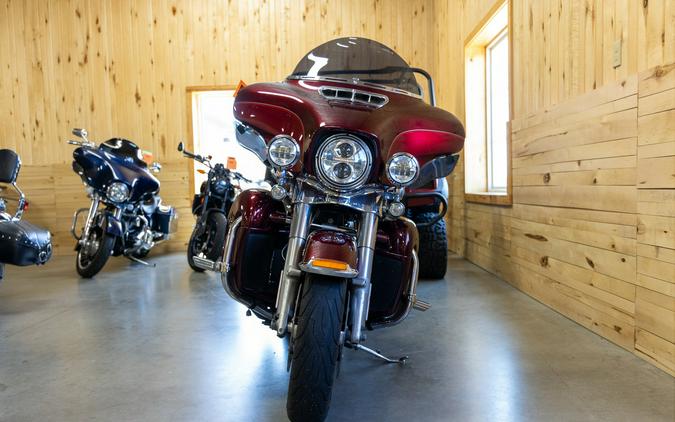 2016 Harley-Davidson® Electra Glide® Ultra Classic® - BURGUNDY