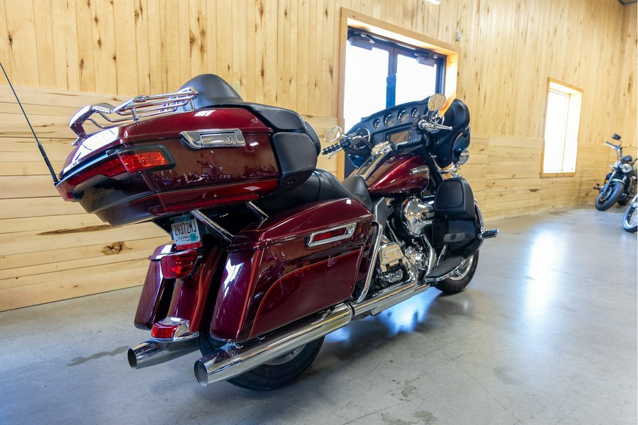 2016 Harley-Davidson® Electra Glide® Ultra Classic® - BURGUNDY