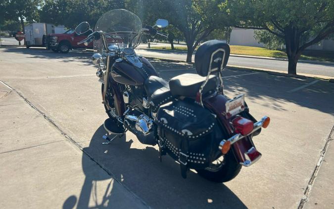 2015 Harley-Davidson® Heritage Softail® Classic Two-Tone Mysterious Red Sunglo