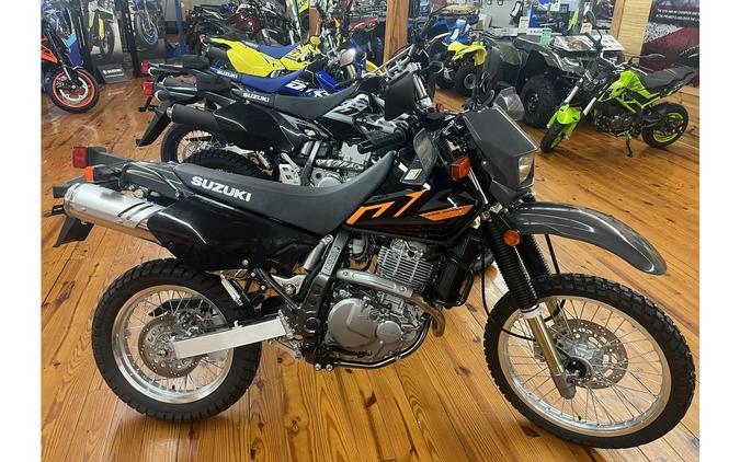 2025 Suzuki DR 650S