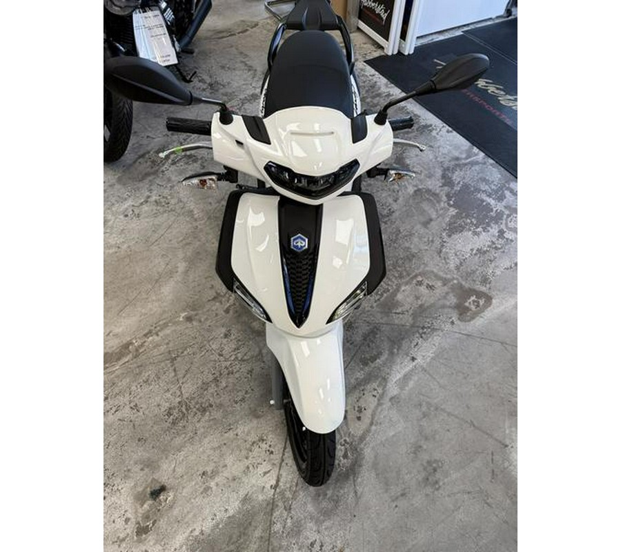 2026 Piaggio NCLR000U17