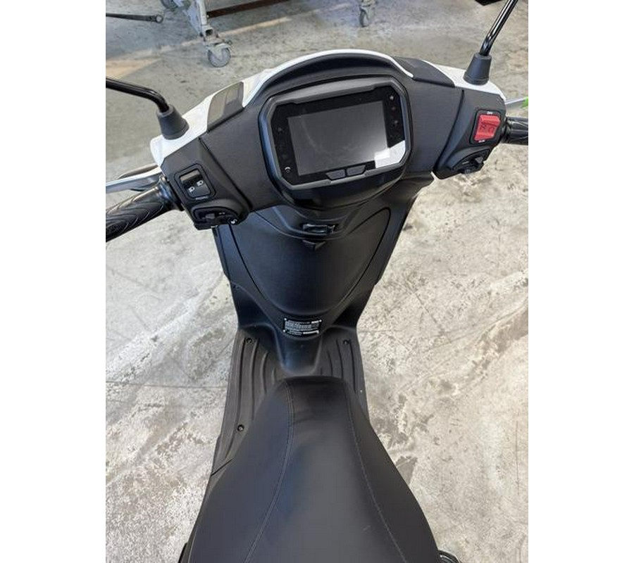 2026 Piaggio NCLR000U17