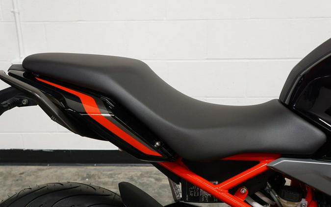 2025 BMW G 310 R Style Passion