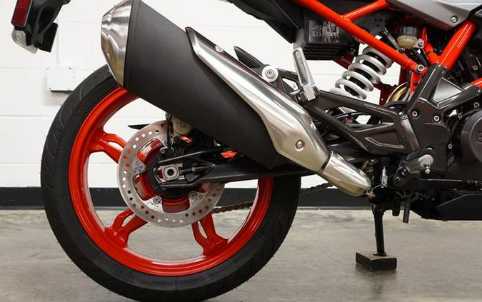 2025 BMW G 310 R Style Passion