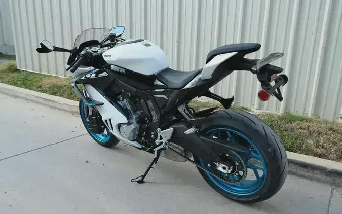2026 CFMOTO 675SS