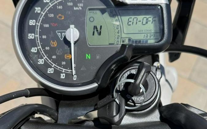 2027 Triumph Street Tracker 400