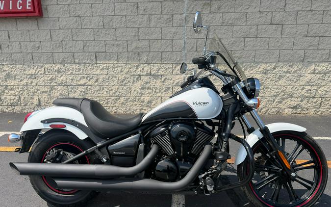 2016 Kawasaki Vulcan 900 Custom