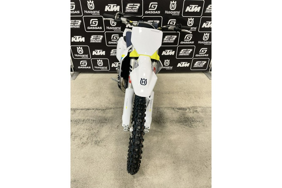 2025 Husqvarna Motorcycles FC 450