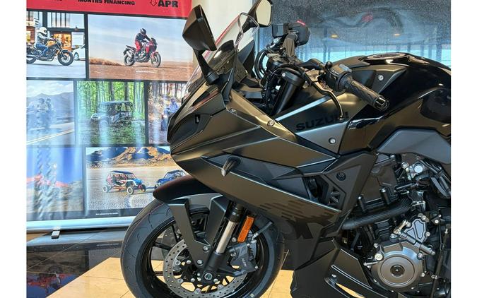 2025 Suzuki GSX-S 8R