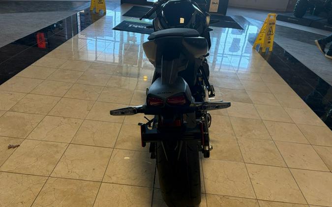2025 Suzuki GSX-S 8R