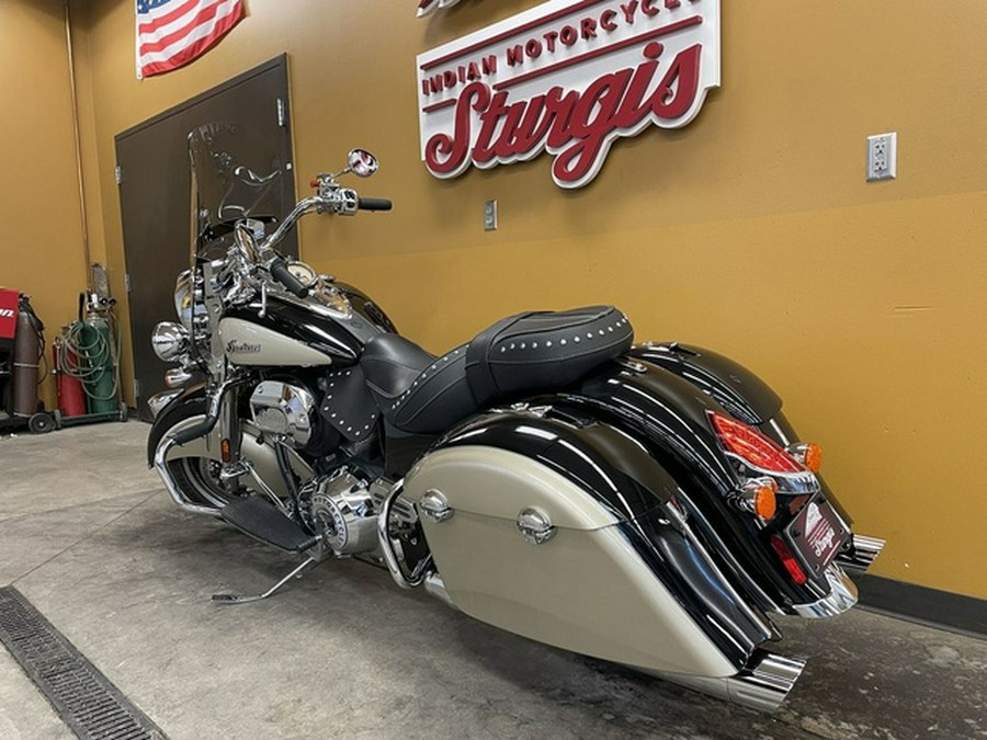 2022 Indian Springfield Black Metallic/Dirt Track Tan