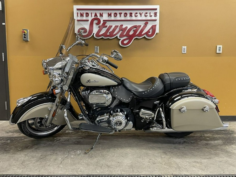 2022 Indian Springfield Black Metallic/Dirt Track Tan