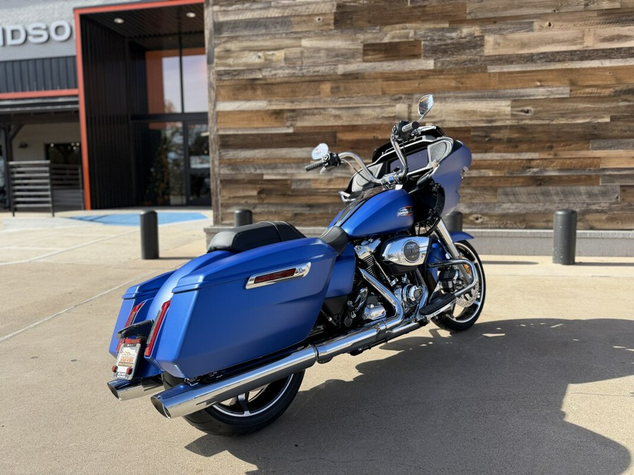2026 Harley-Davidson® Road Glide® Aurora Blue Denim - Chrome