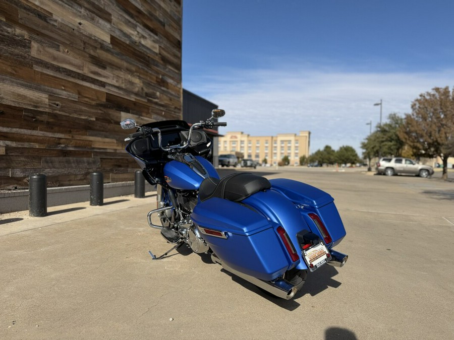 2026 Harley-Davidson® Road Glide® Aurora Blue Denim - Chrome
